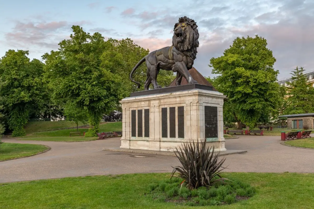 Did Lions Exist In England?